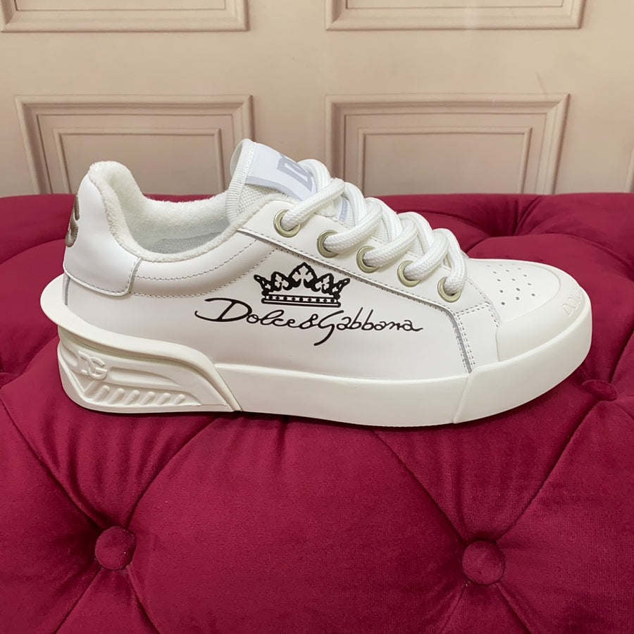 DG SHOES