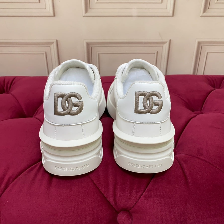 DG SHOES