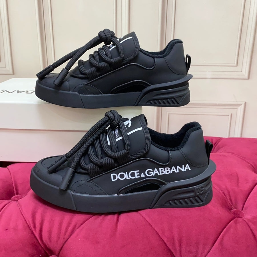 DG SHOES