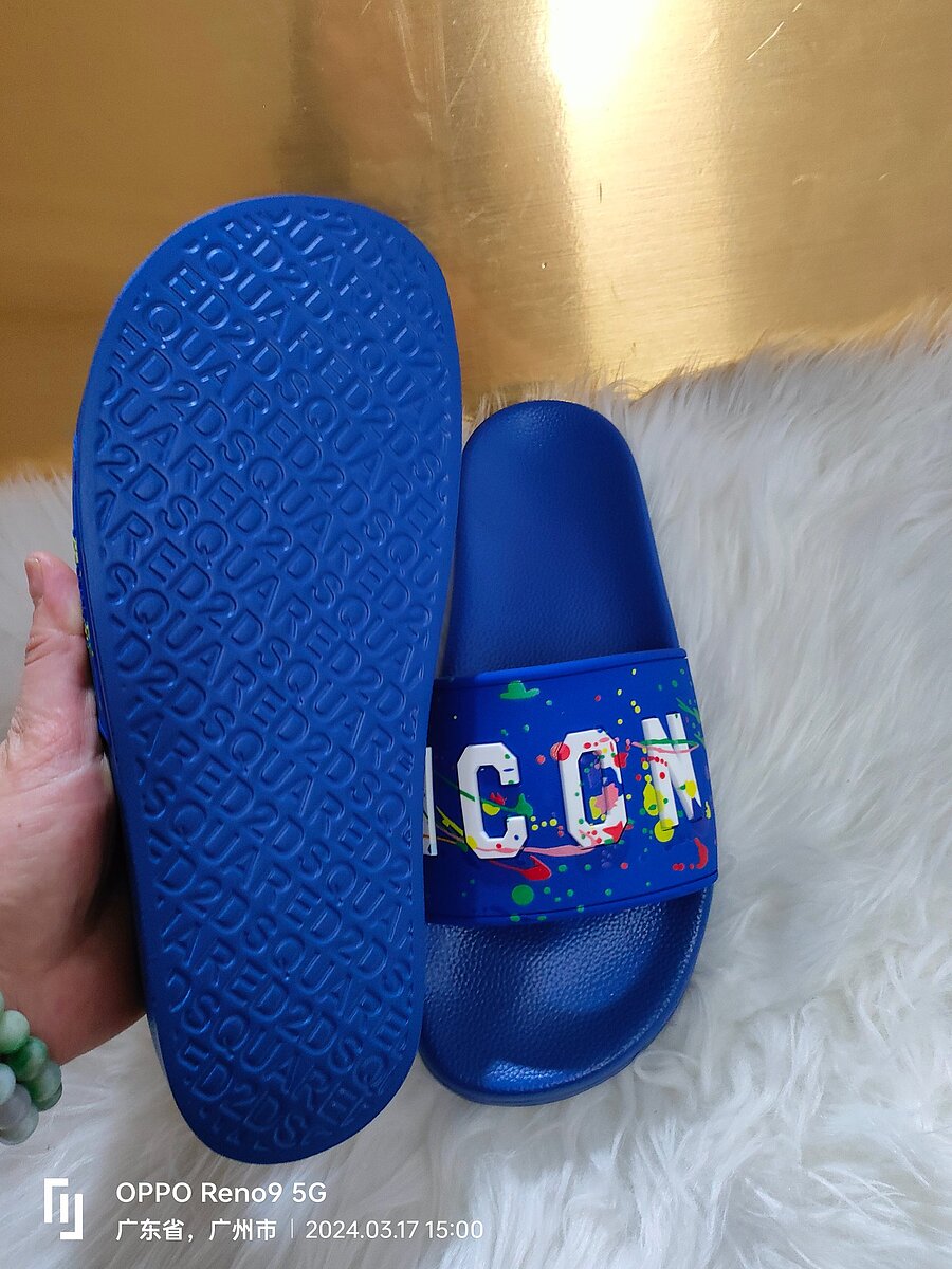 DSQUARE   SLIPPERS