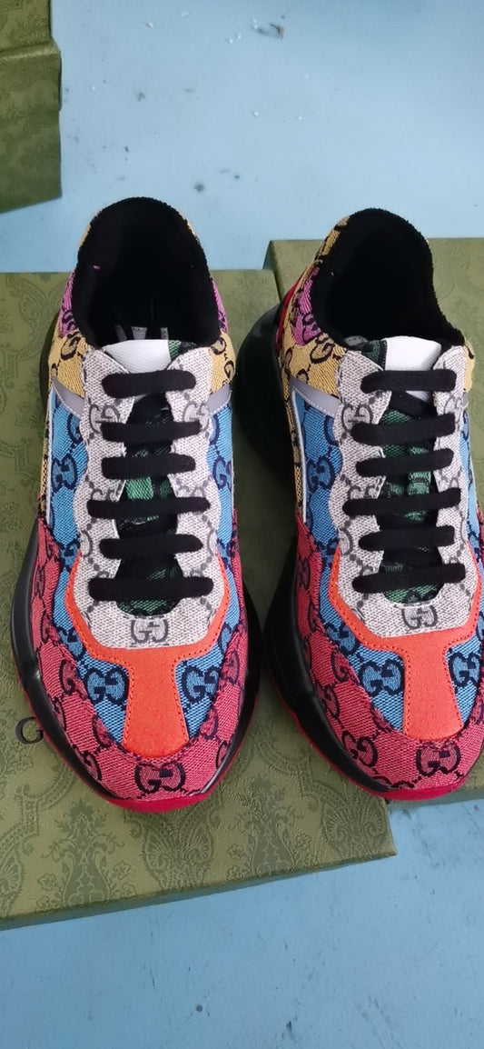GUCCI SHOES