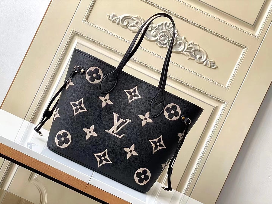 LV BAG NEW COLLECTION