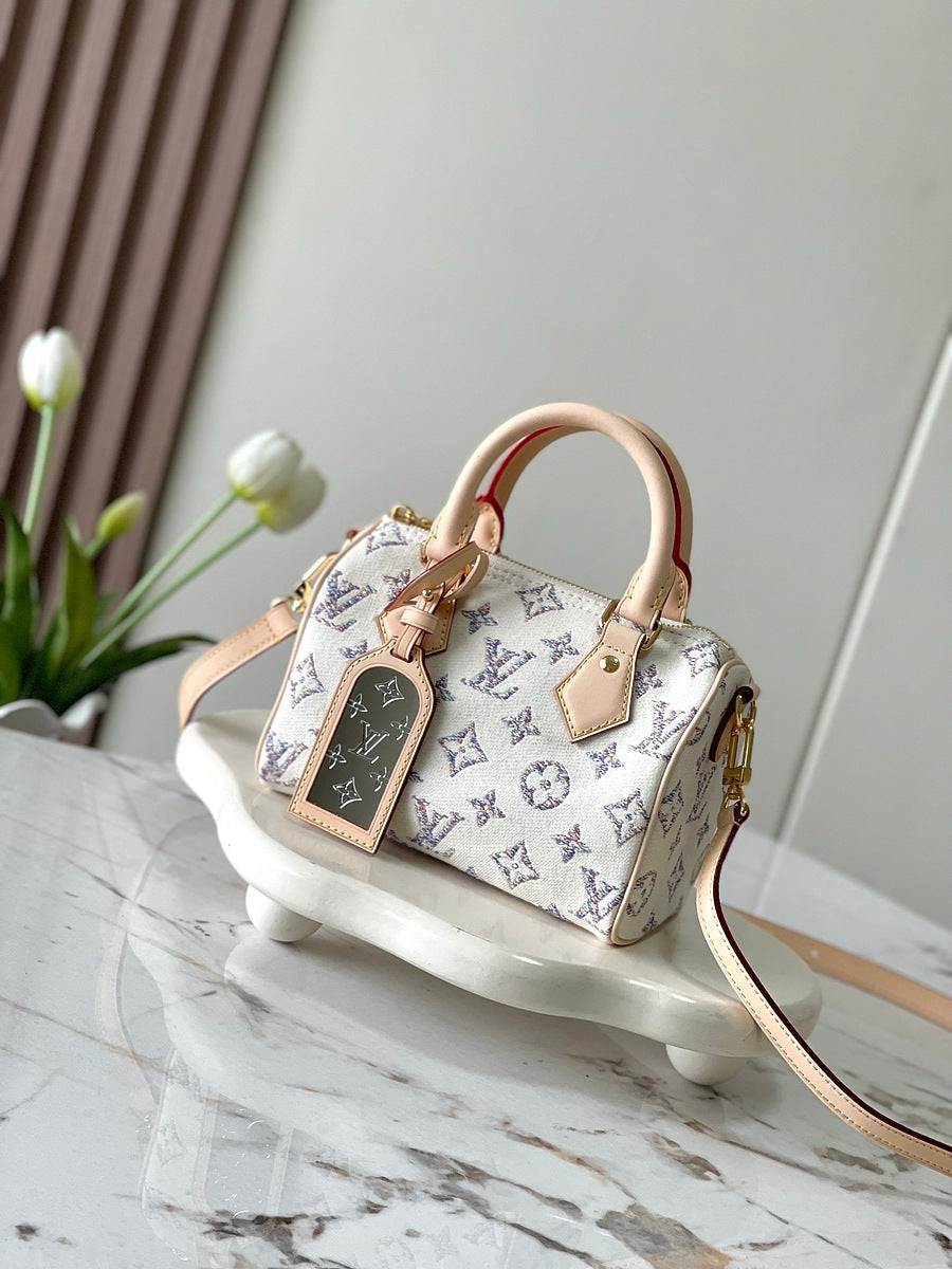 LV BAG NEW COLLECTION