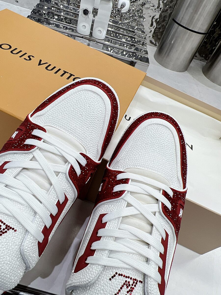 LV SHOES