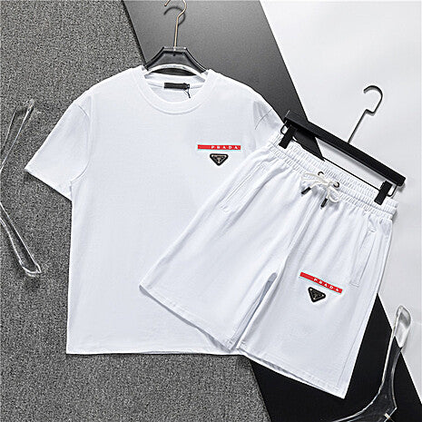 PRADA T-SHIRT